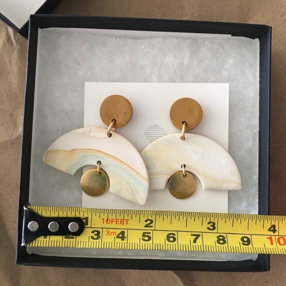 Handmade, Lightweight Clay Dangle Earrings in Cream - Picture 4 of 5